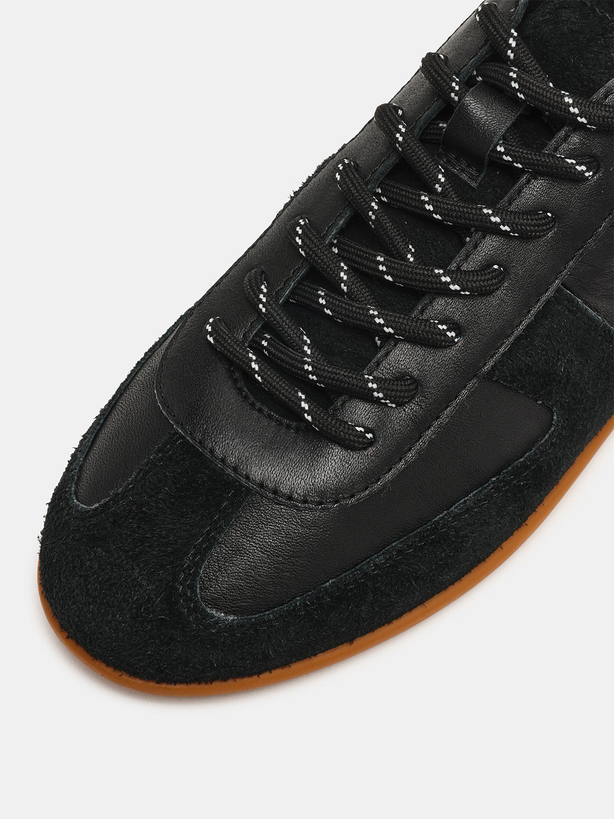 Black Round-Toe Chic Lace-Up Classic Sneakers Flats