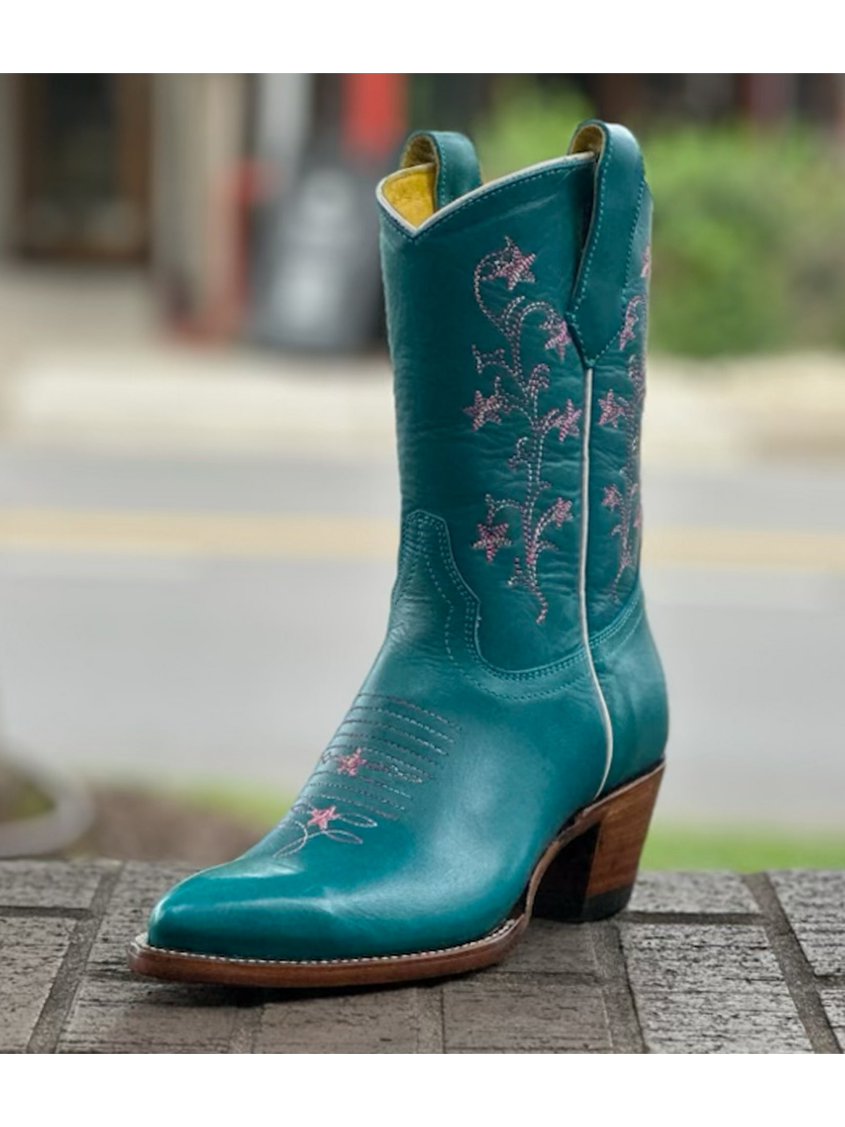 Tiffany Blue Pointed-Toe Star Embroidery Wide Mid Calf Cowgirl Boots