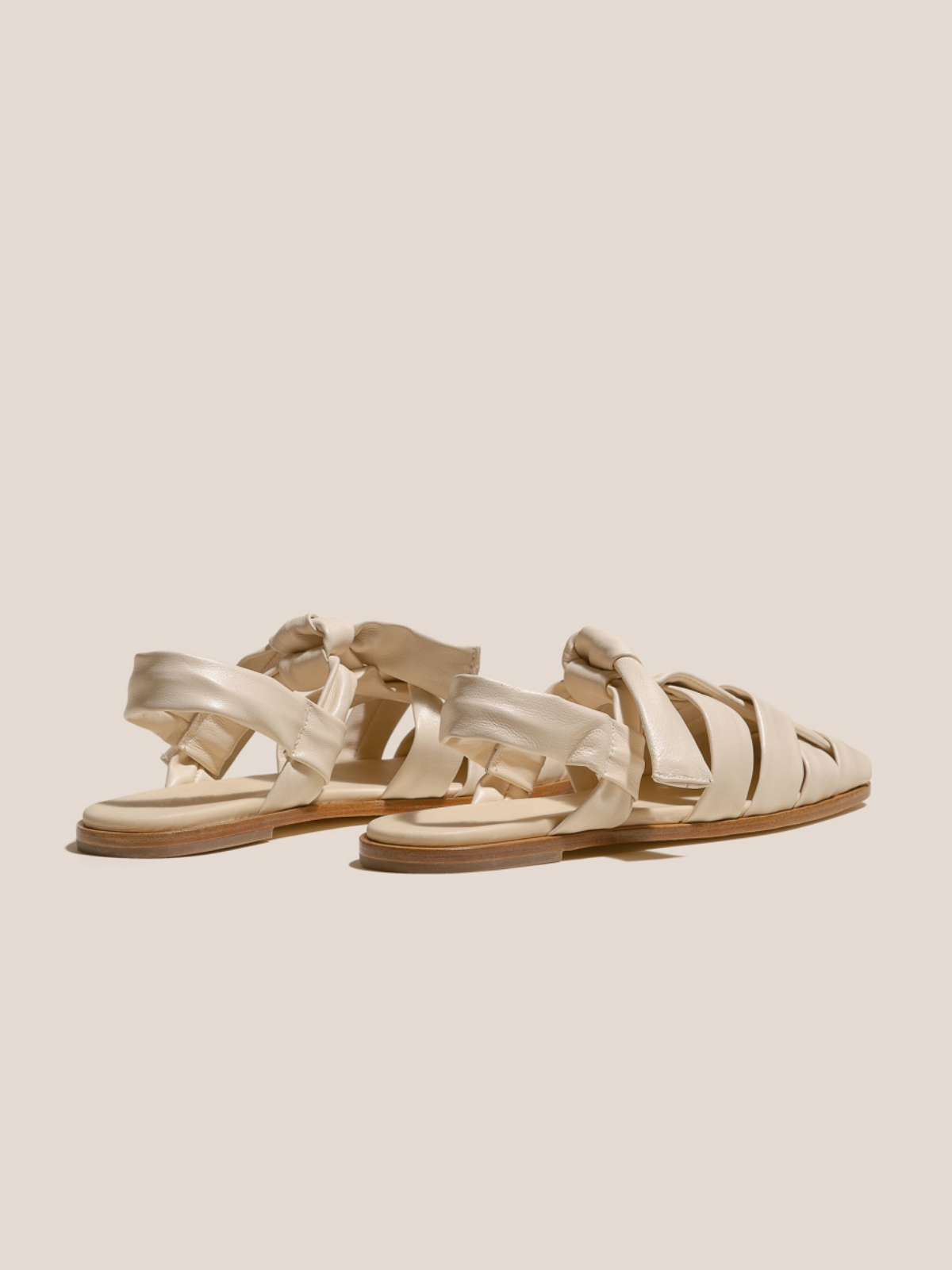 Ivory Interwoven Square-Toe Flats Sandals With T-Strap Knotted Bow