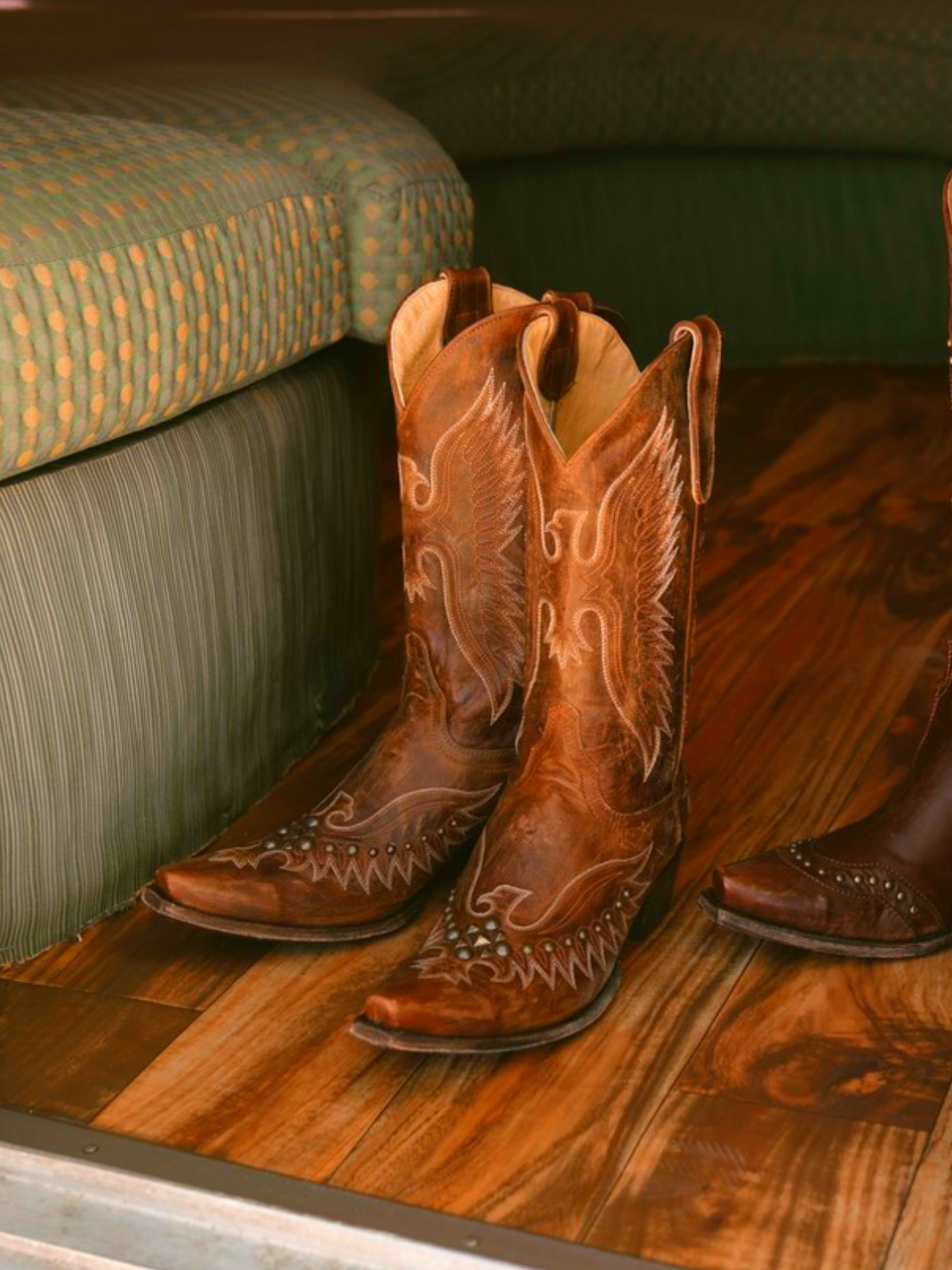 Distressed Brown Snip-Toe Studded Eagle Embroidery Wide Mid Calf Tall Cowgirl Boots