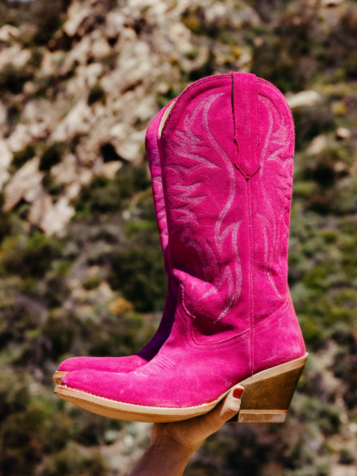 Faux Suede Wings Embroidery Pointed-Toe Wide Mid Calf Tall Cowgirl Boots - Fuchsia