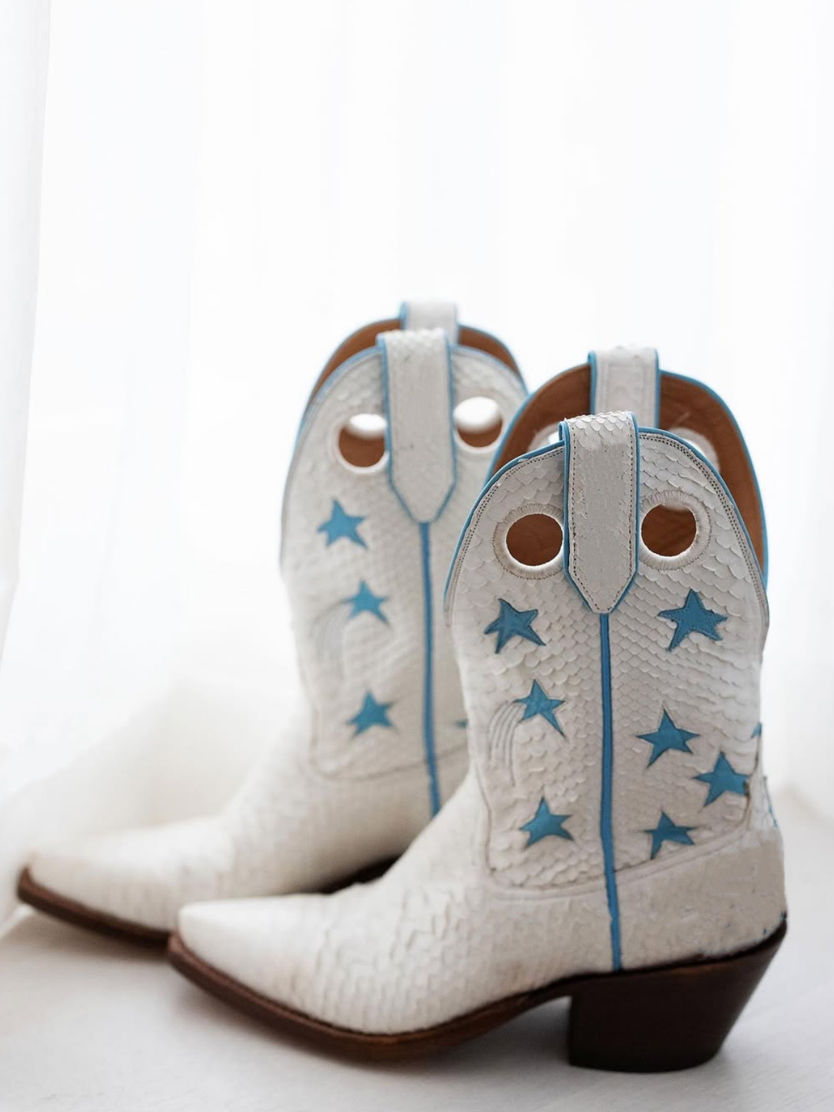 White Snakeskin Snip-Toe Blue Star Applique Cut-Out Wide Mid Calf Cowgirl Boots