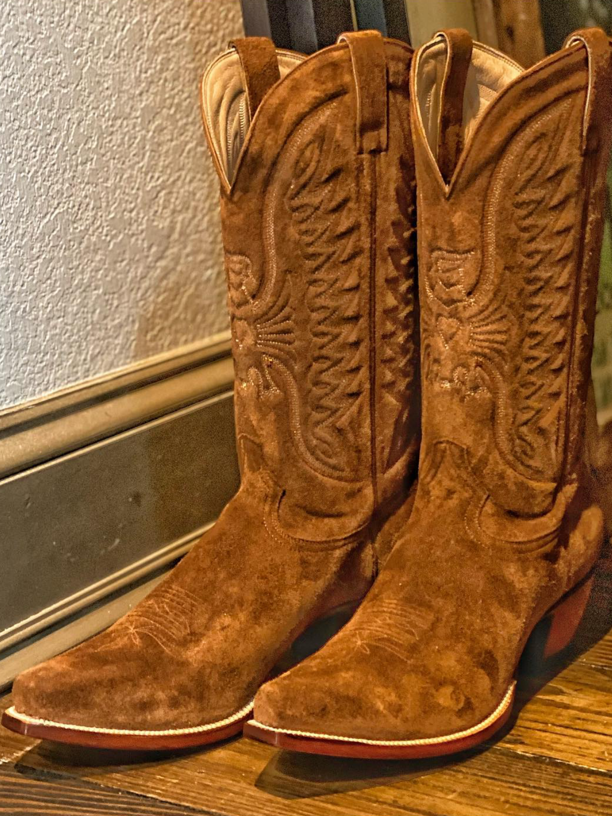 Brown Faux Suede Eagle And Heart Embroidery Snip-Toe Wide Mid Calf Tall Cowgirl Boots