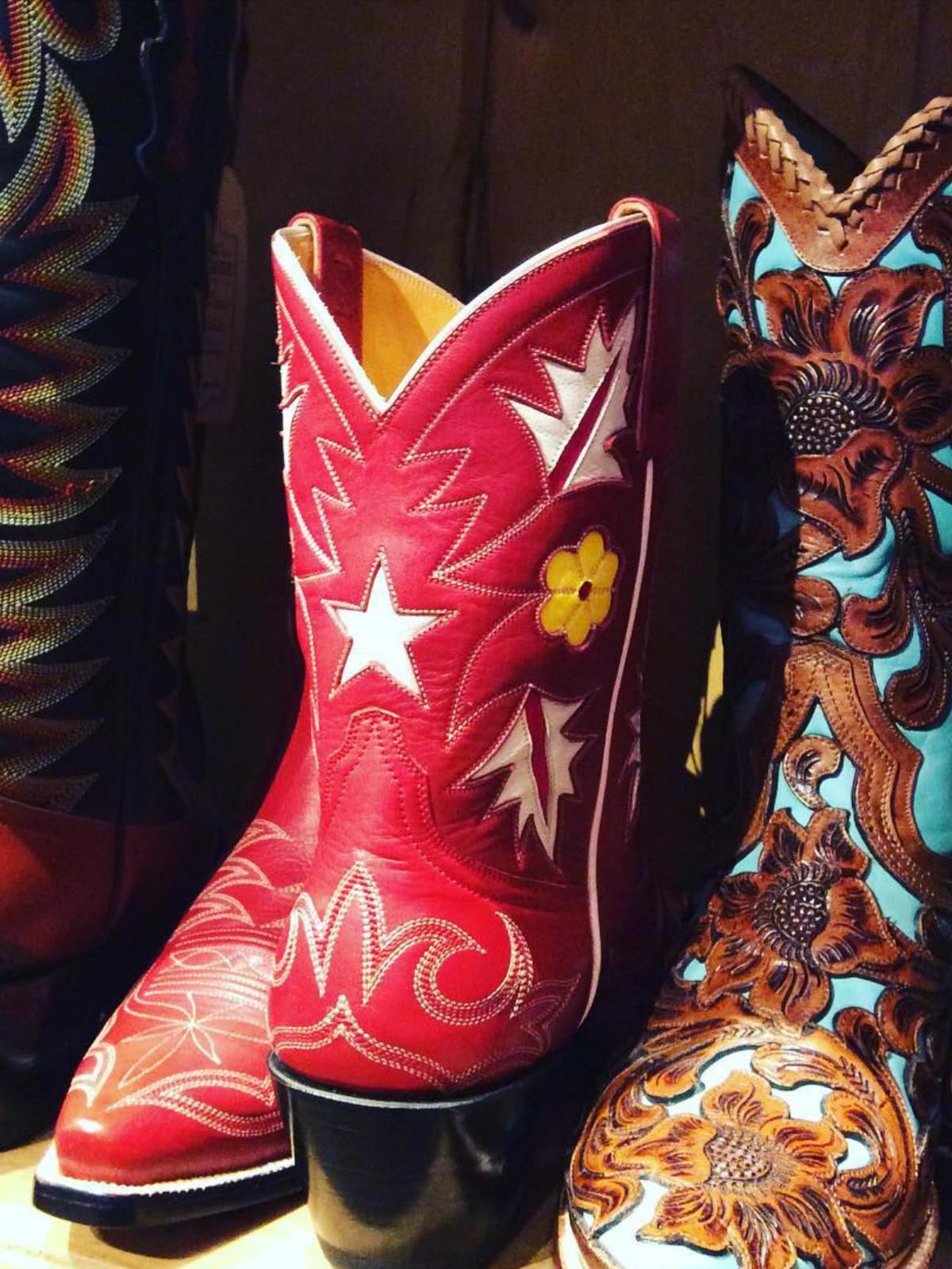 Red Embroidery Floral Inlay Snip-Toe Wide Mid Calf Cowgirl Boots