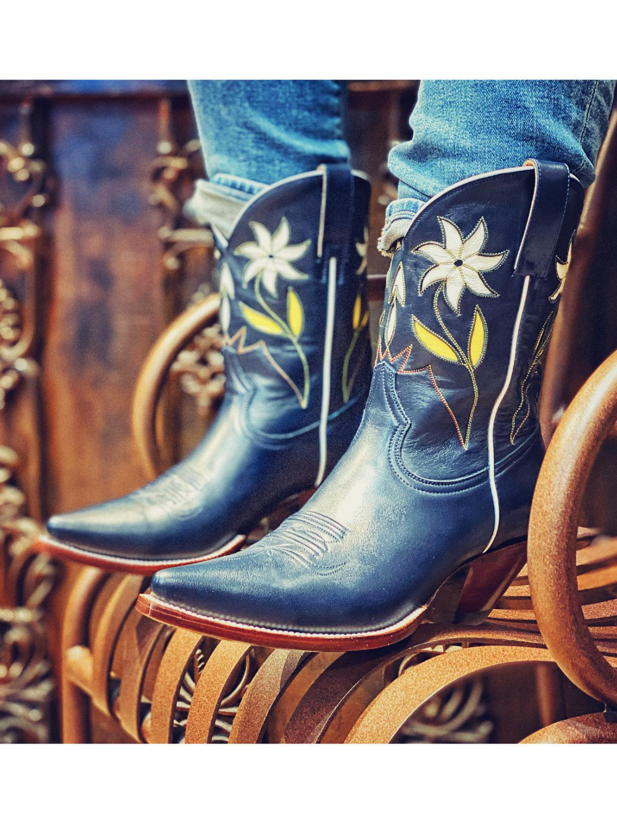 Dark Blue Flower Inaly Pointed-Toe Wide Mid Calf Cowgirl Boots