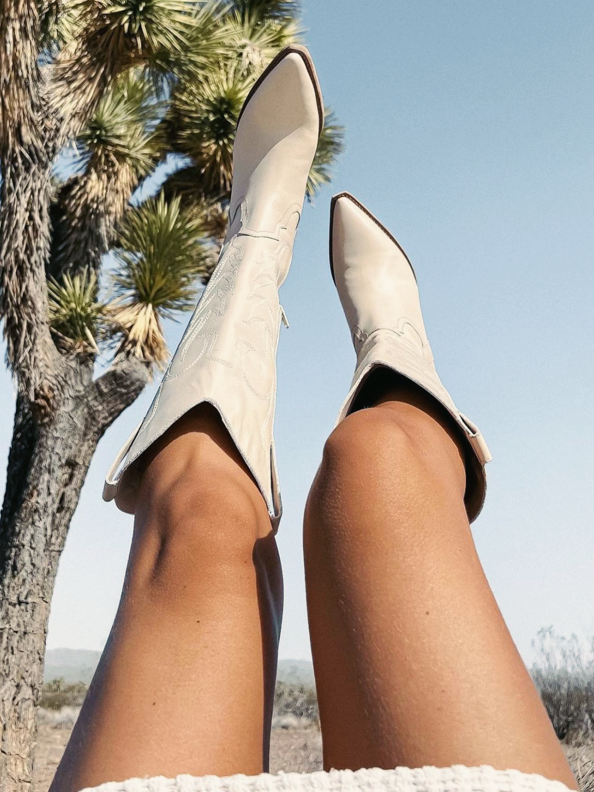 White Embroidery Half Zip Pointed-Toe Cowgirl Boots Mid Calf Western Tall Boots