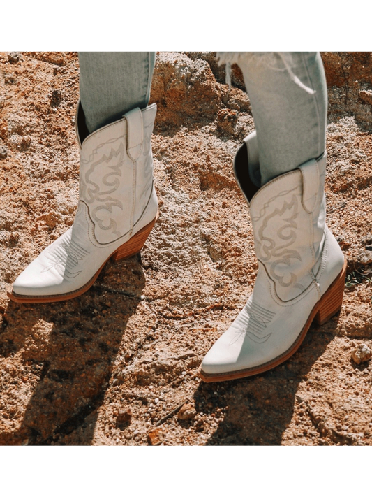 Embroidery Almond-Toe Wide Mid Calf Cowgirl Boots - White