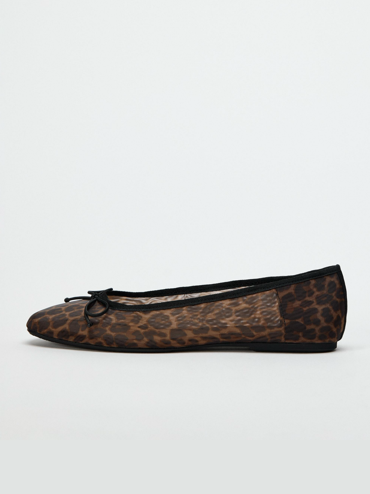 Leopard Mesh Round-Toe Ballet Bow Flats