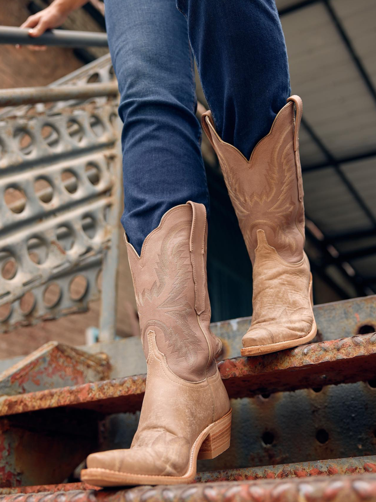 Contrast Tan And Brown Snip-Toe Classic Embroidery Wide Mid Calf Cowgirl Boots