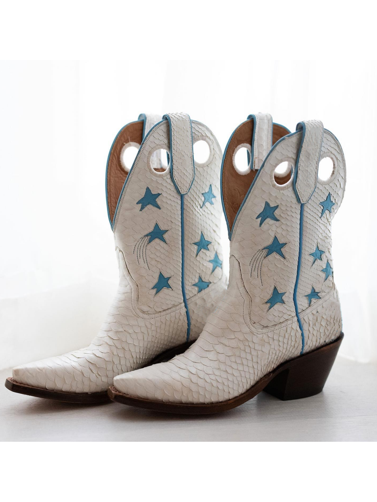 White Snakeskin Snip-Toe Blue Star Applique Cut-Out Wide Mid Calf Cowgirl Boots