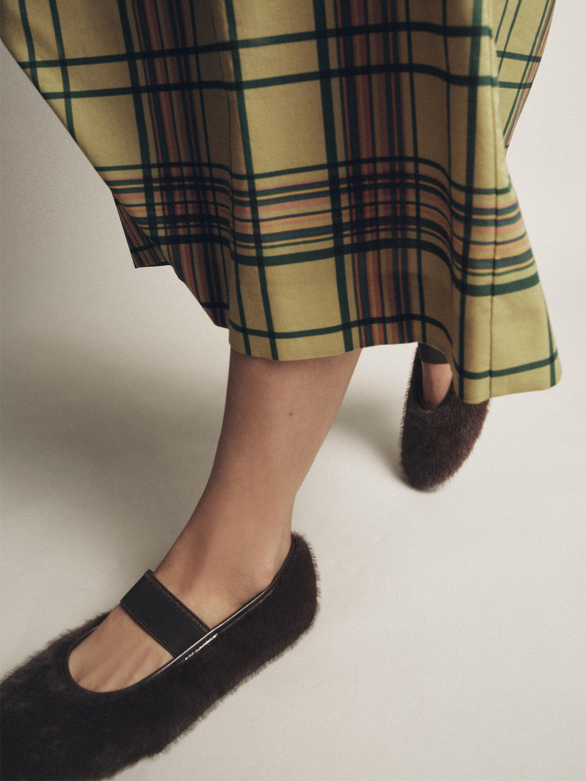 Chocolate Plush Round-Toe Bridge Strap Ballet Flats