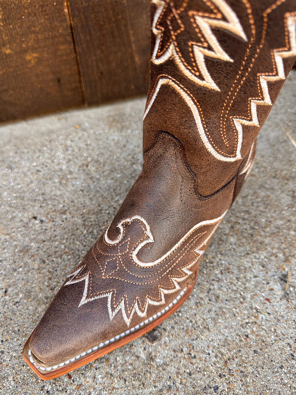 White Eagle Embroidery Snip-Toe Wide Calf Knee High Tall Cowgirl Boots - Brown