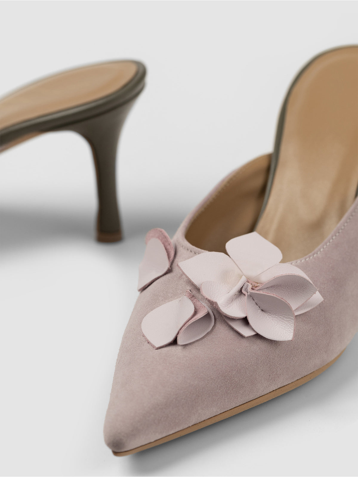 Mauve Pink Pointed-Toe Front Floral Detail Backless Chic High Heels