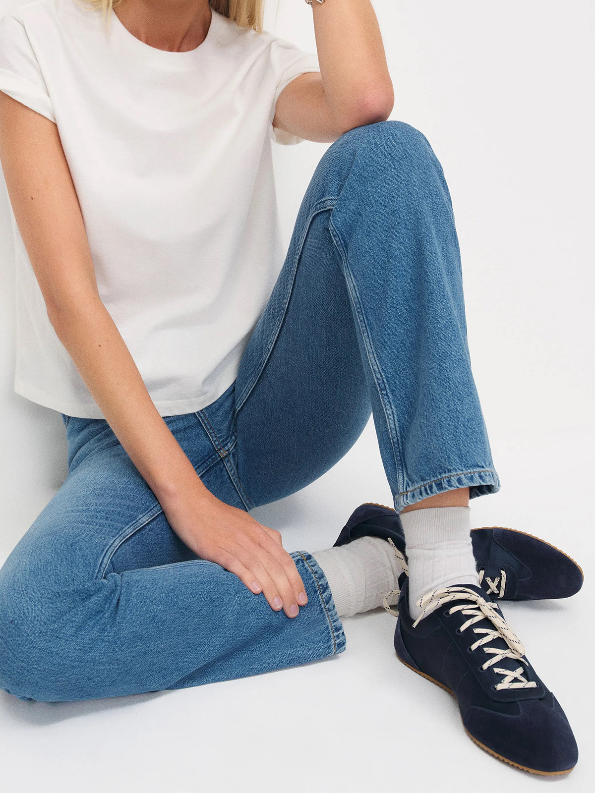 Dark Blue Faux Suede Round-Toe Classic Lace-Up Chic Sneakers Flats