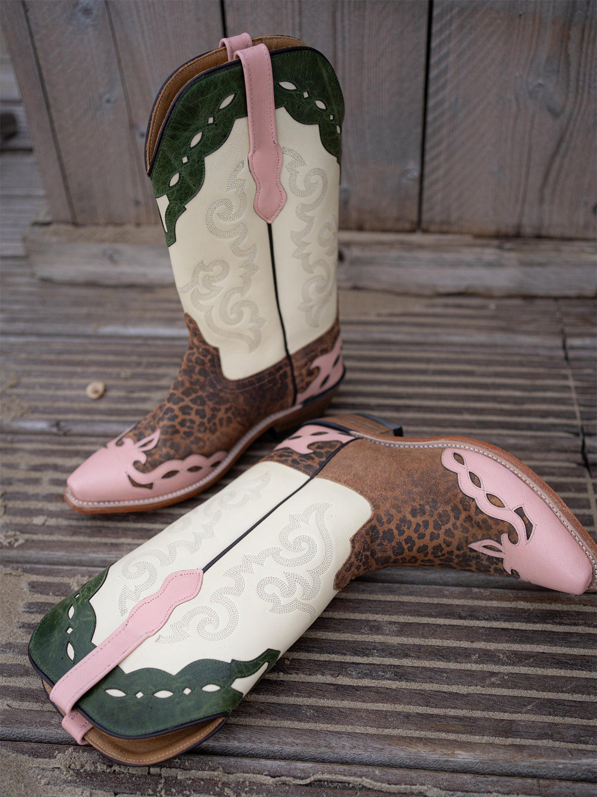 Leopard And White Snip-Toe Embroidery Western Mid Calf Cowgirl Boots