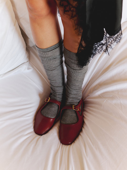 Square-Toe Buckle Strap Chic Flats - Red