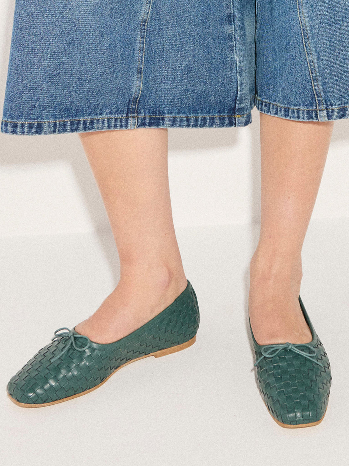 Green Woven Vegan Leather Square-Toe Front Bow Slip-On Ballet Flats