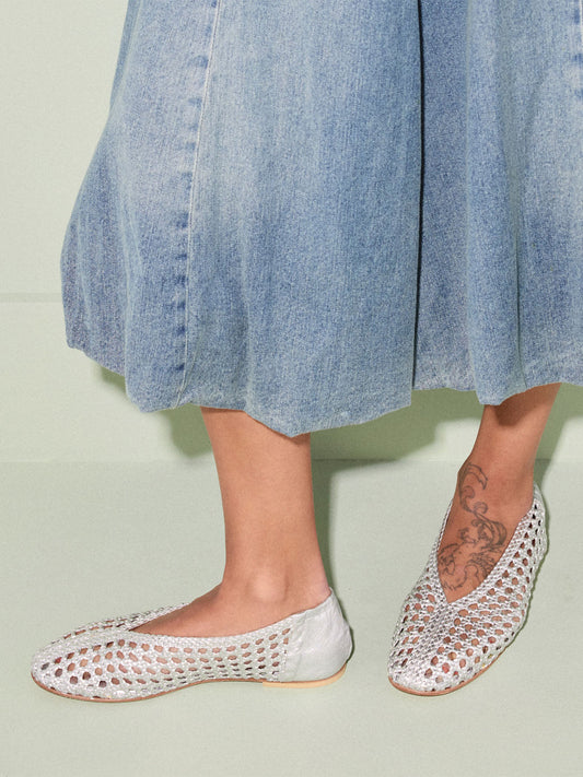 Metallic Silver Woven Vegan Leather Chic Round-Toe Slip-On Ballet Flats
