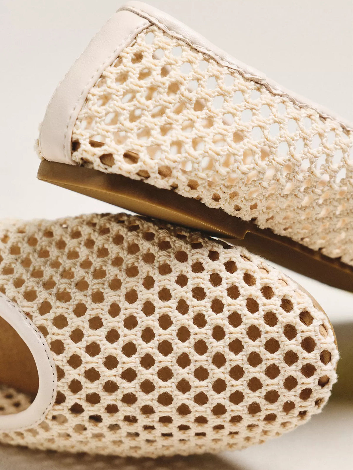 Ivory Woven Mesh Round-Toe Slip-On Classic Ballet Flats