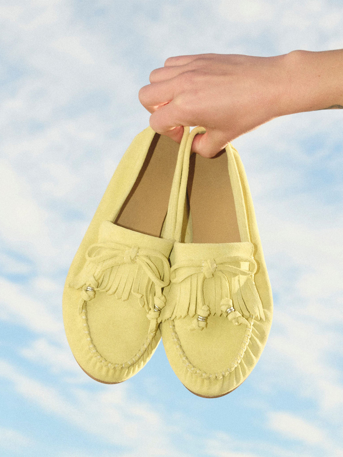 Yellow Cow Suede Round-Toe Front Fringe And Bow Loafers Flats