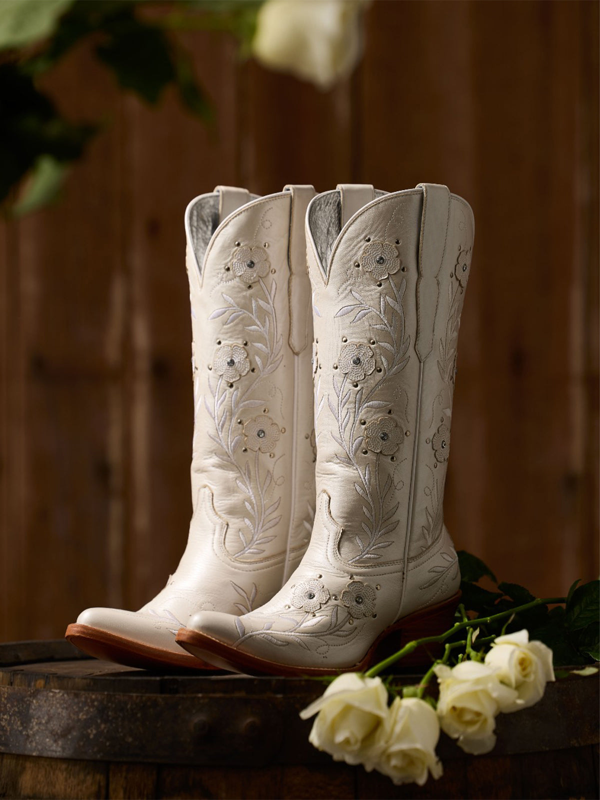 Ivory Almond-Toe Flower Applique With Studs Mid Calf Embroidery Cowgirl Boots