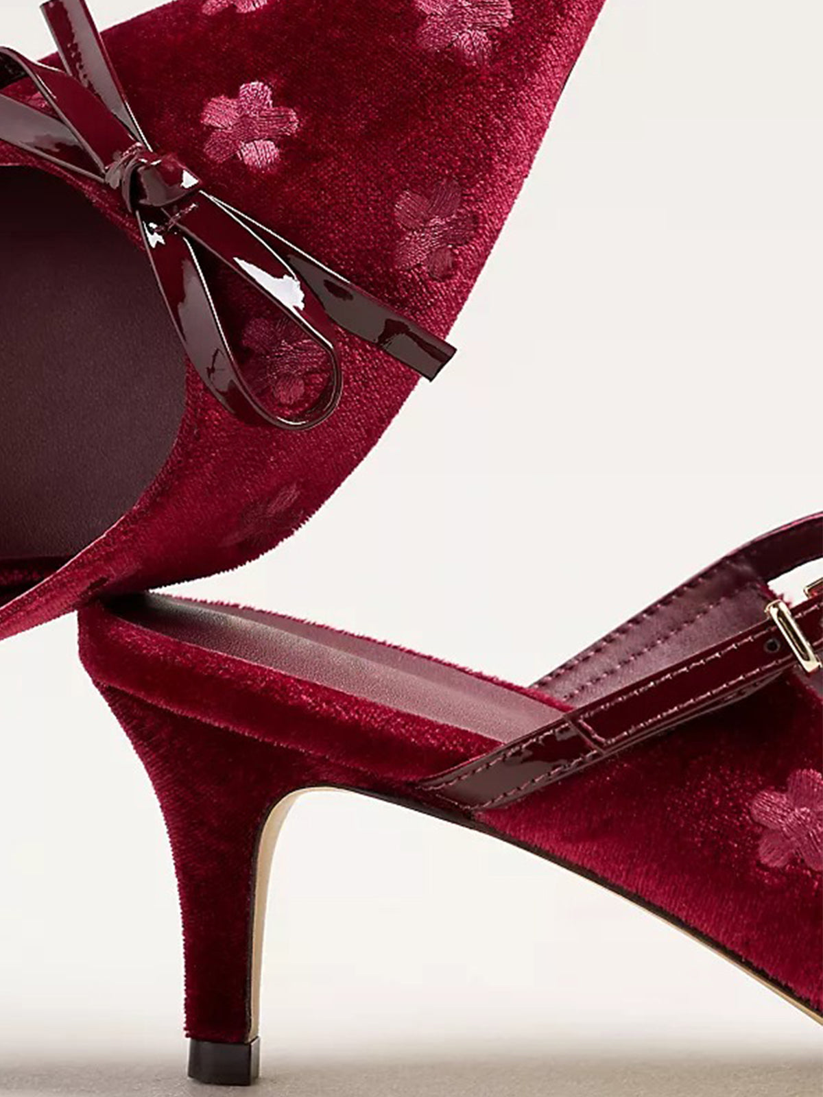 Red Velvet Pointed-Toe Flower Embroidery Patent Bridge Strap Kitten Heels With Bow