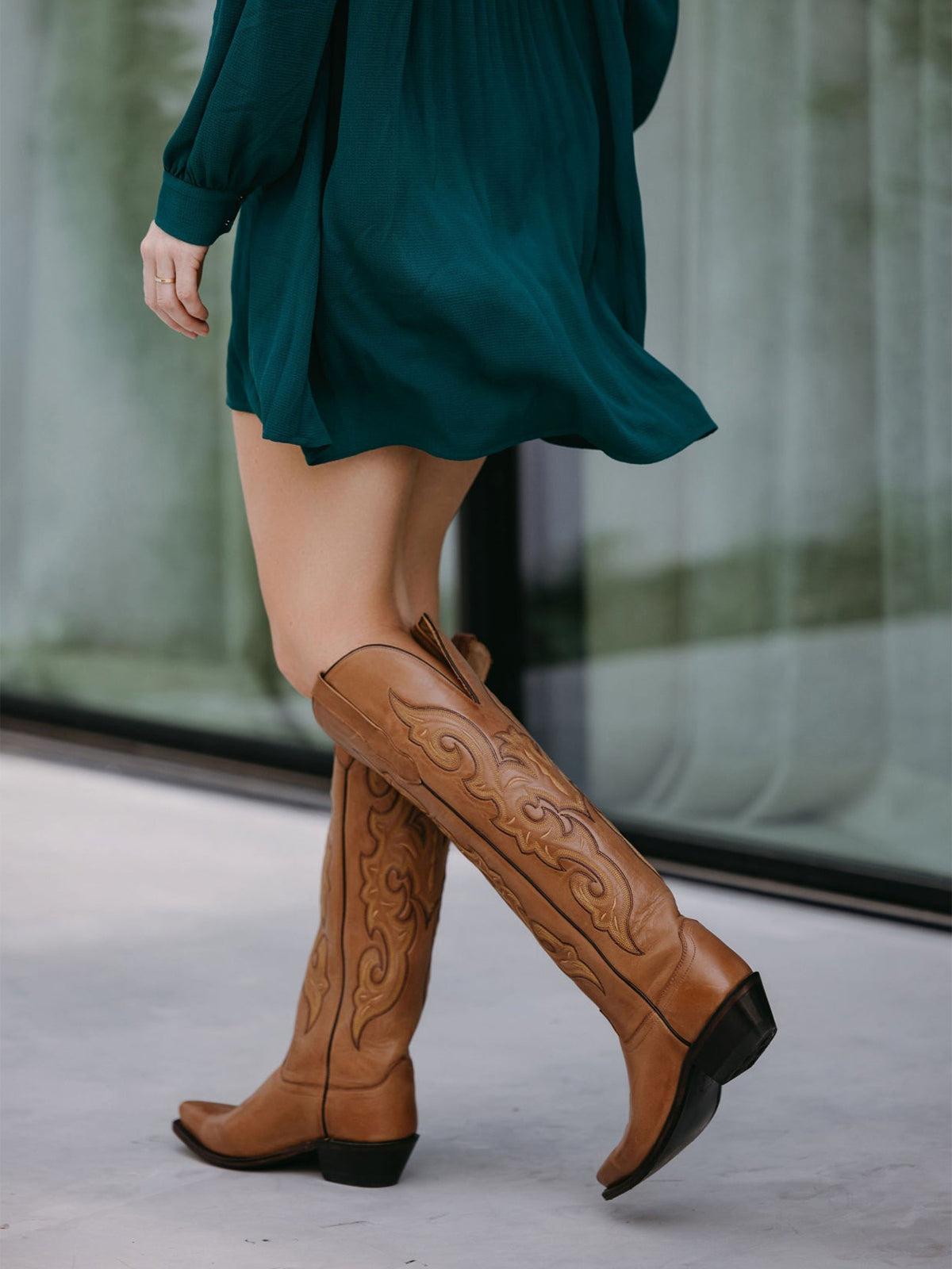 Brown Western Embroidery Tall Snip-Toe Knee High Cowgirl Boots