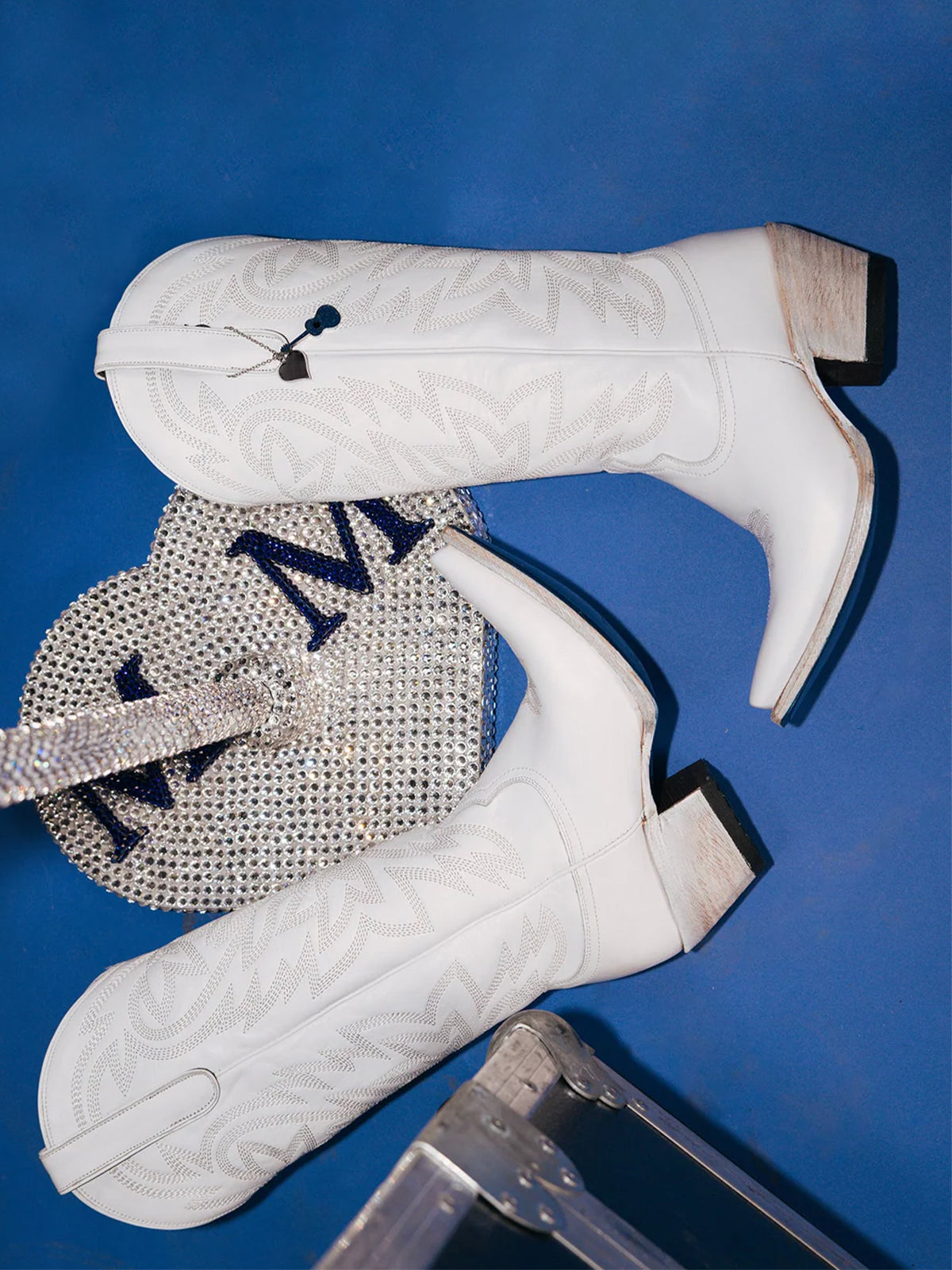 Western Snip-Toe Embroidery Classic Knee High Half-Zip Cowgirl Boots - White