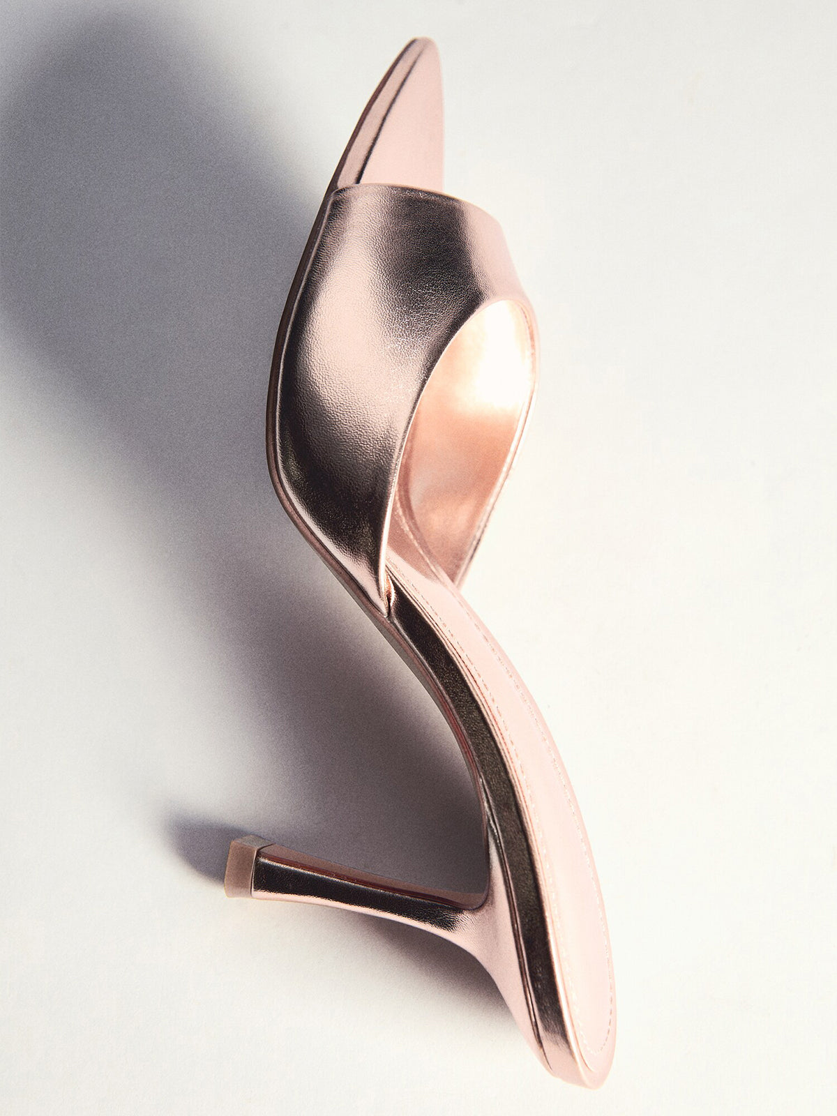 Metallic Gold Pointed-Toe Simple High Heels Sandals