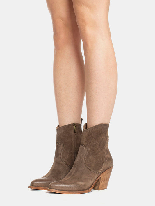 Brown Faux Suede Snip-Toe Side Full-Zip Classic Ankle Cowgirl Boots