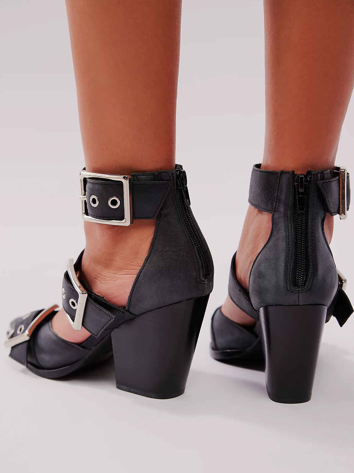 Pointed-Toe Three Buckled Straps Back Zip Chunky High Heels - Black