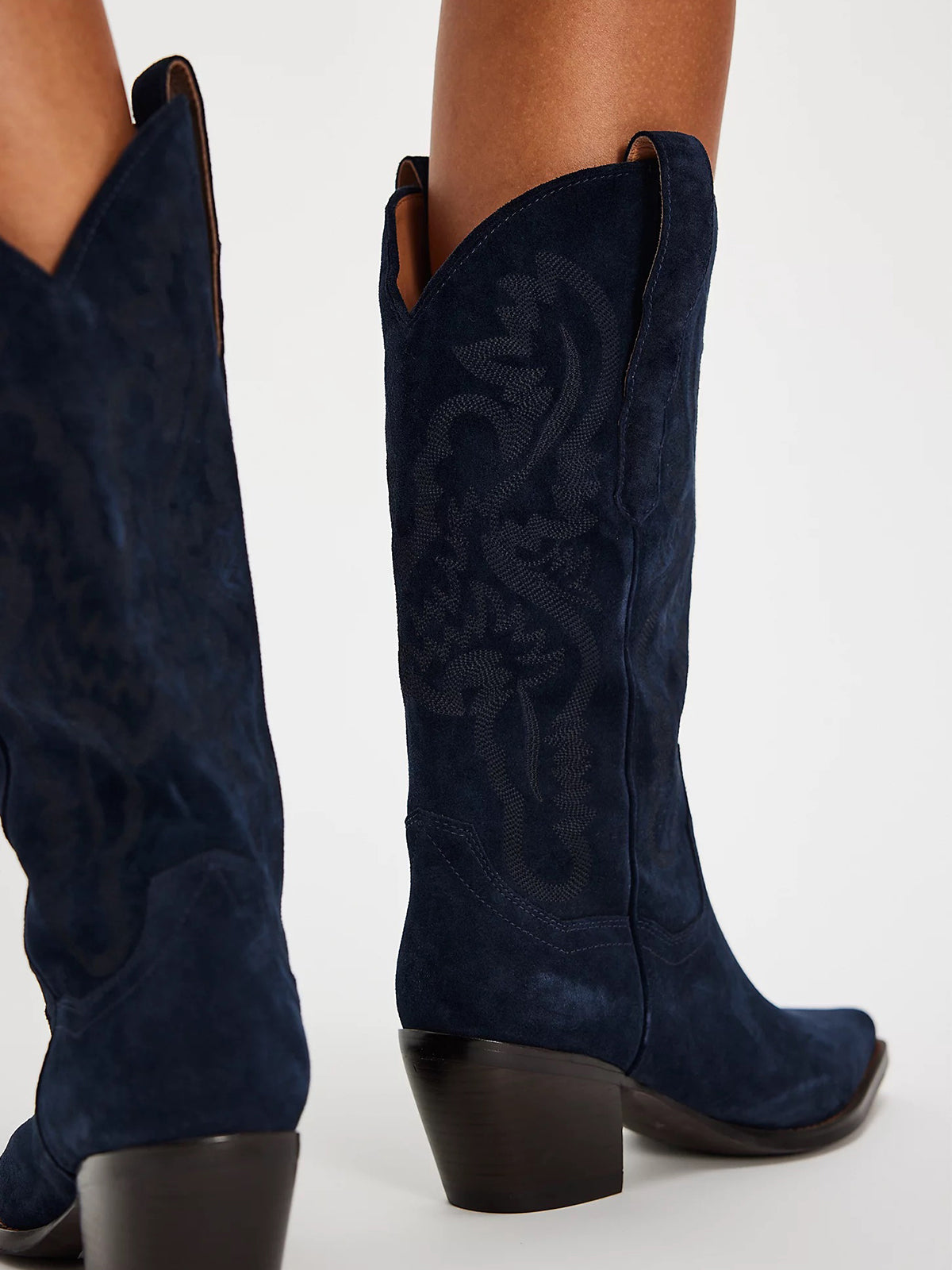 Snip-Toe Chic Western Embroidery Sleek Mid Calf Cowgirl Boots - Navy Faux Suede