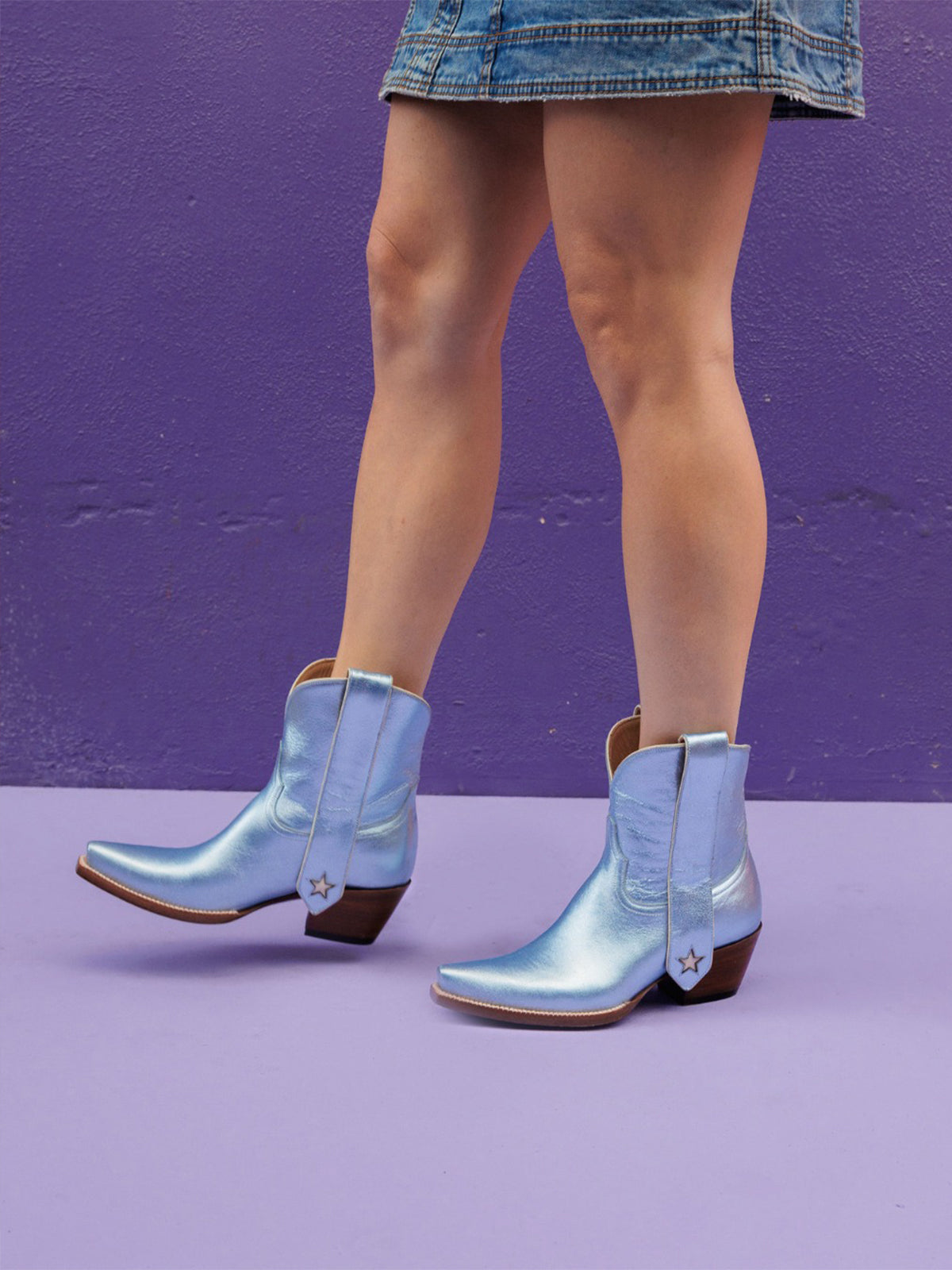 Metallic Blue Snip-Toe Long Ear Pull  With Heart Inlay Ankle Boots