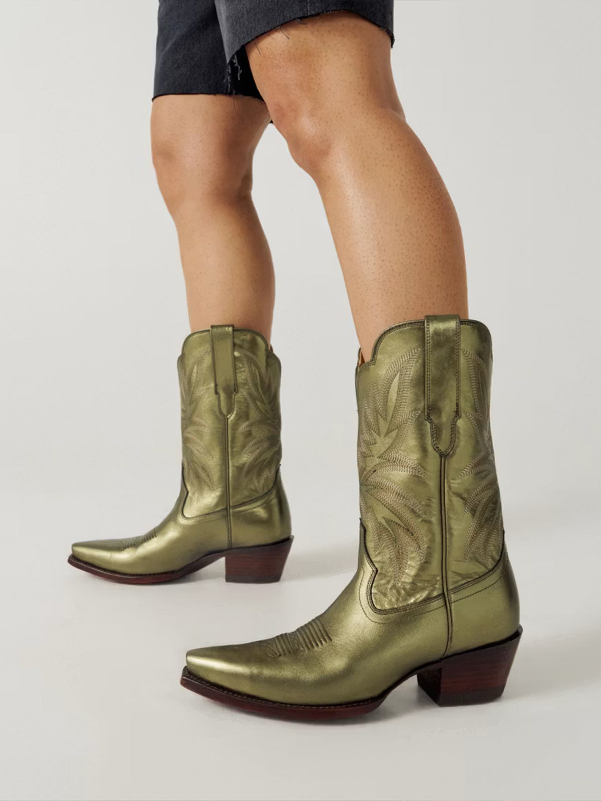 Retro Embroidery Snip-Toe Mid Calf Cowgirl Boots - Metallic Green