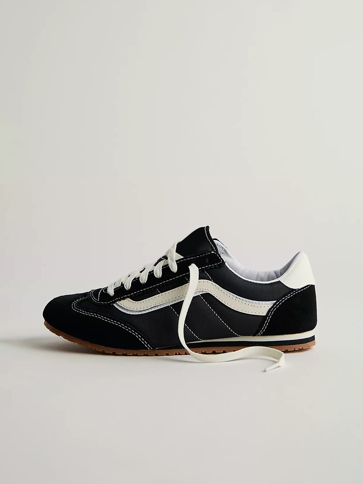 Black Faux Suede Round-Toe Lace-Up Flats Sneakers