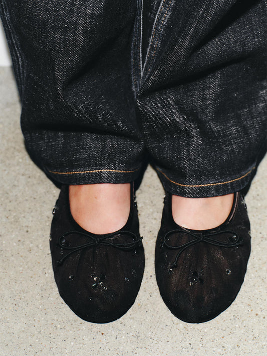 Black Mesh Round-Toe Crystals Ballet Flats With Front Bow