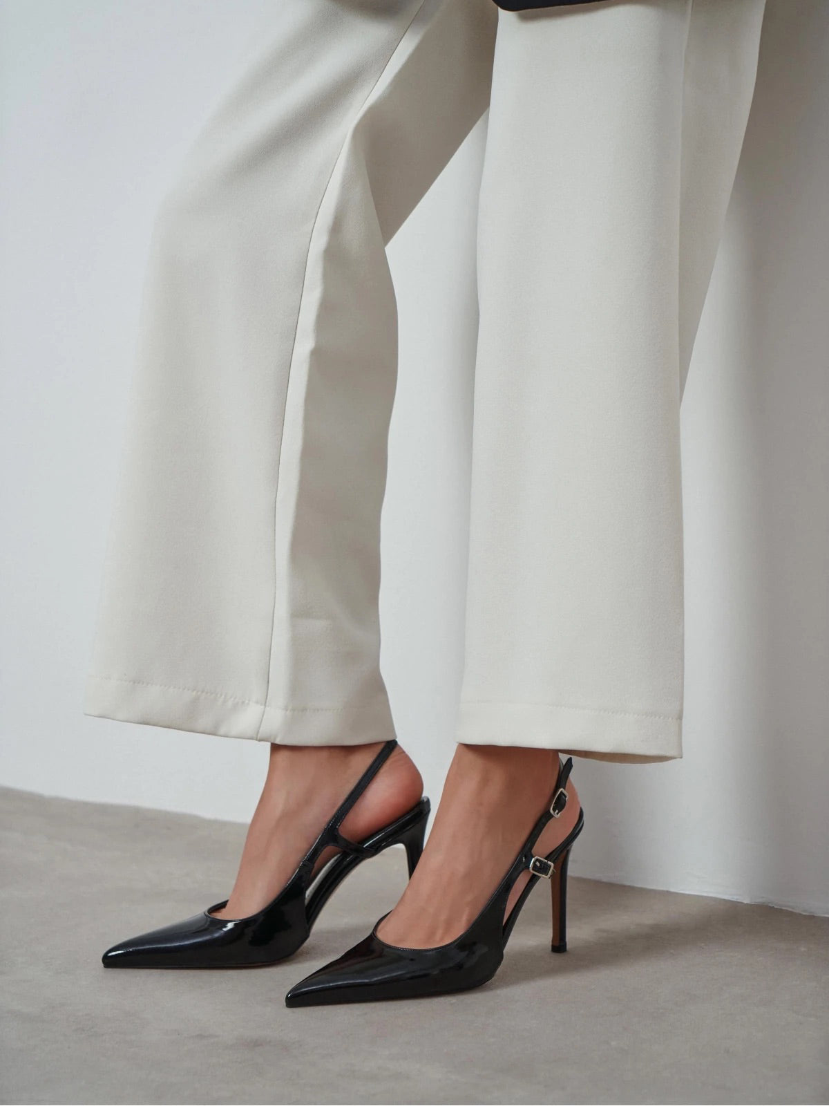 Patent Leather Pointed-Toe Buckle Back Strap Chic High Heels - Black