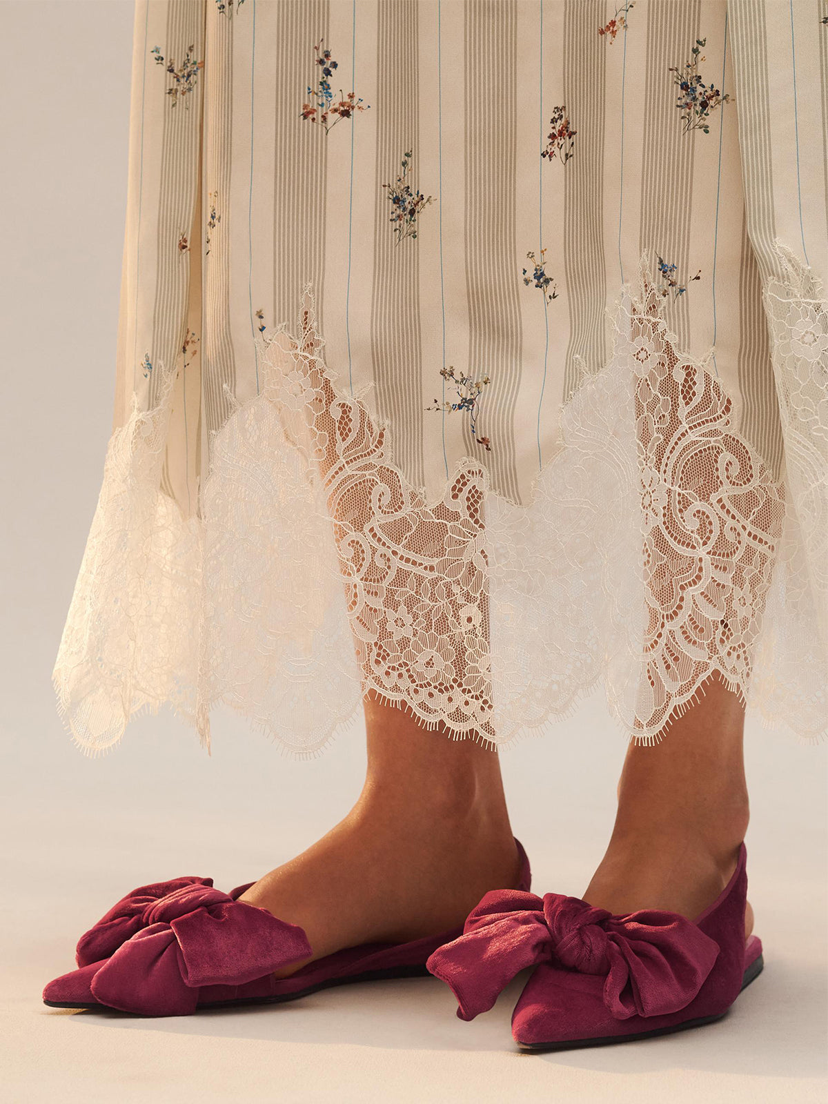 Pink Velvet Pointed-Toe Front Big Bow And Slingback Flats