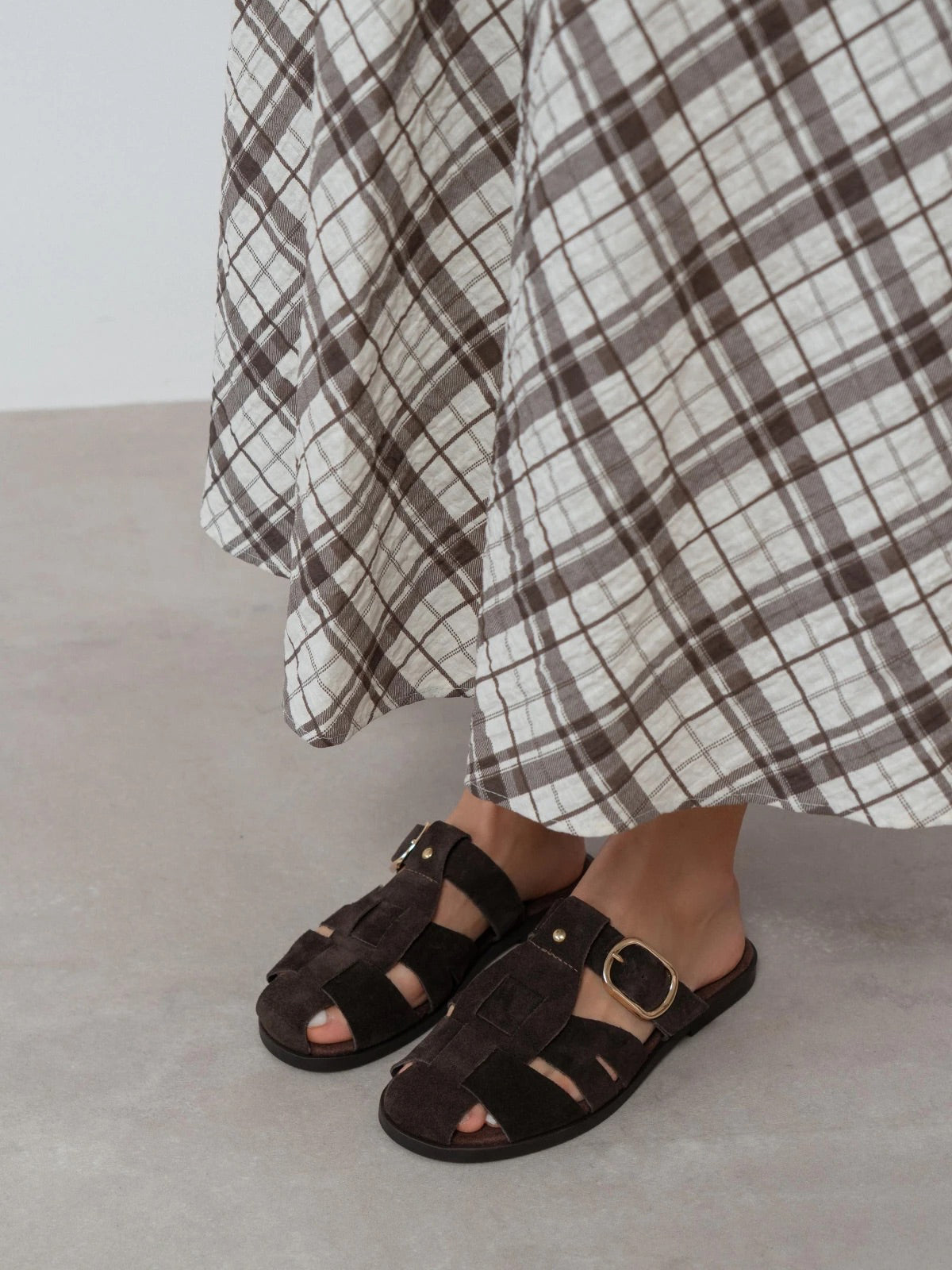 Coffee Cow Suede Round-Toe Caged Detail Backless Flats