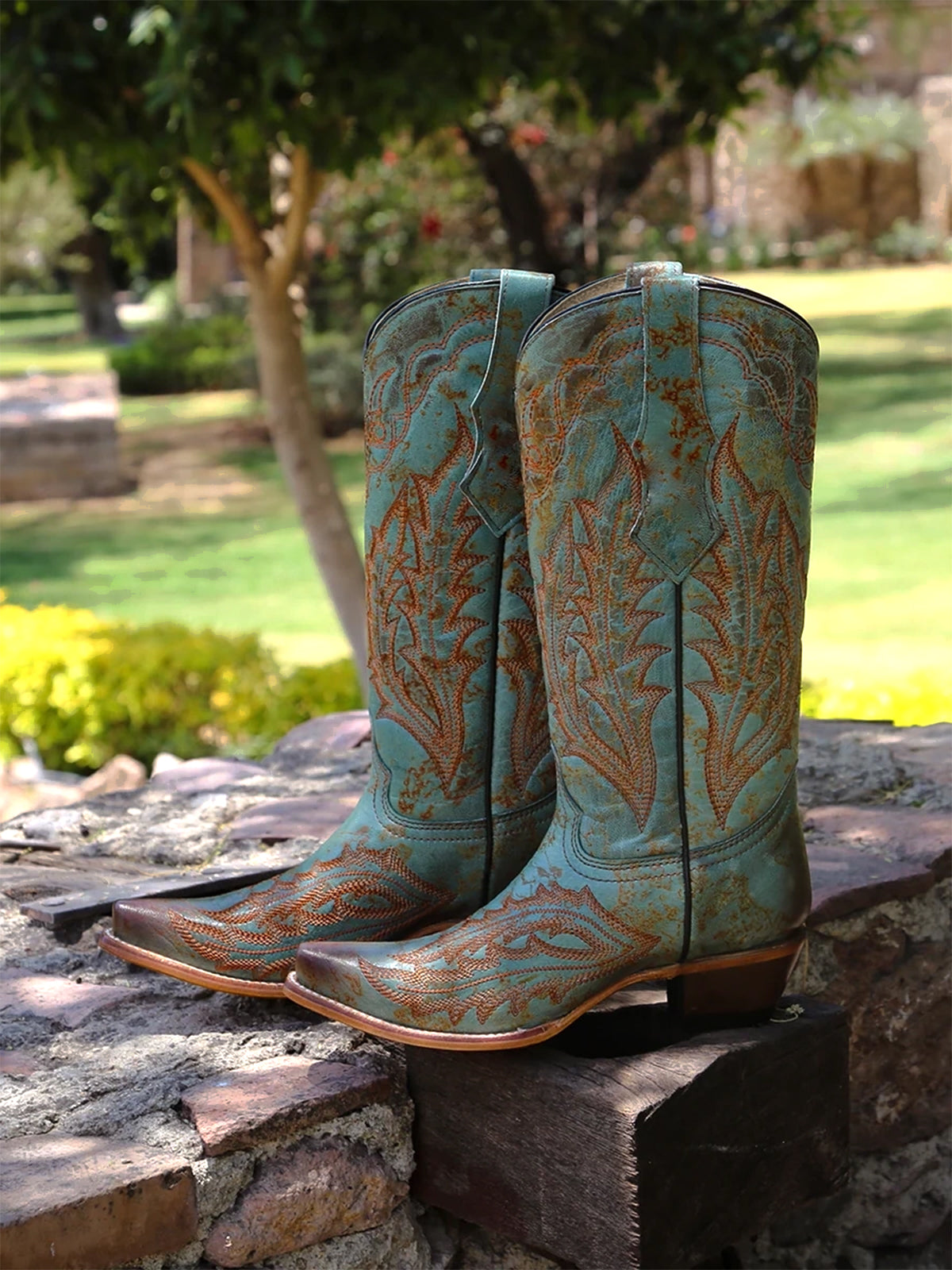 Distressed Turquoise Snip-Toe Classic Embroidery Mid Calf Cowgirl Boots
