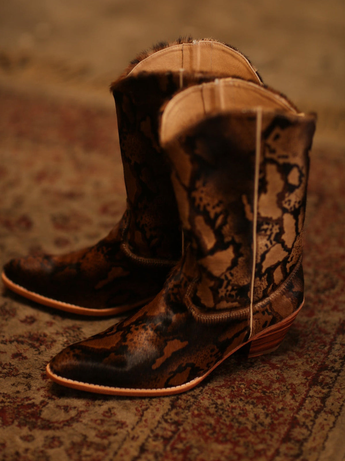 Dark Leopard Print Round-Toe Back Full-Zip Simple Cowgirl Boots