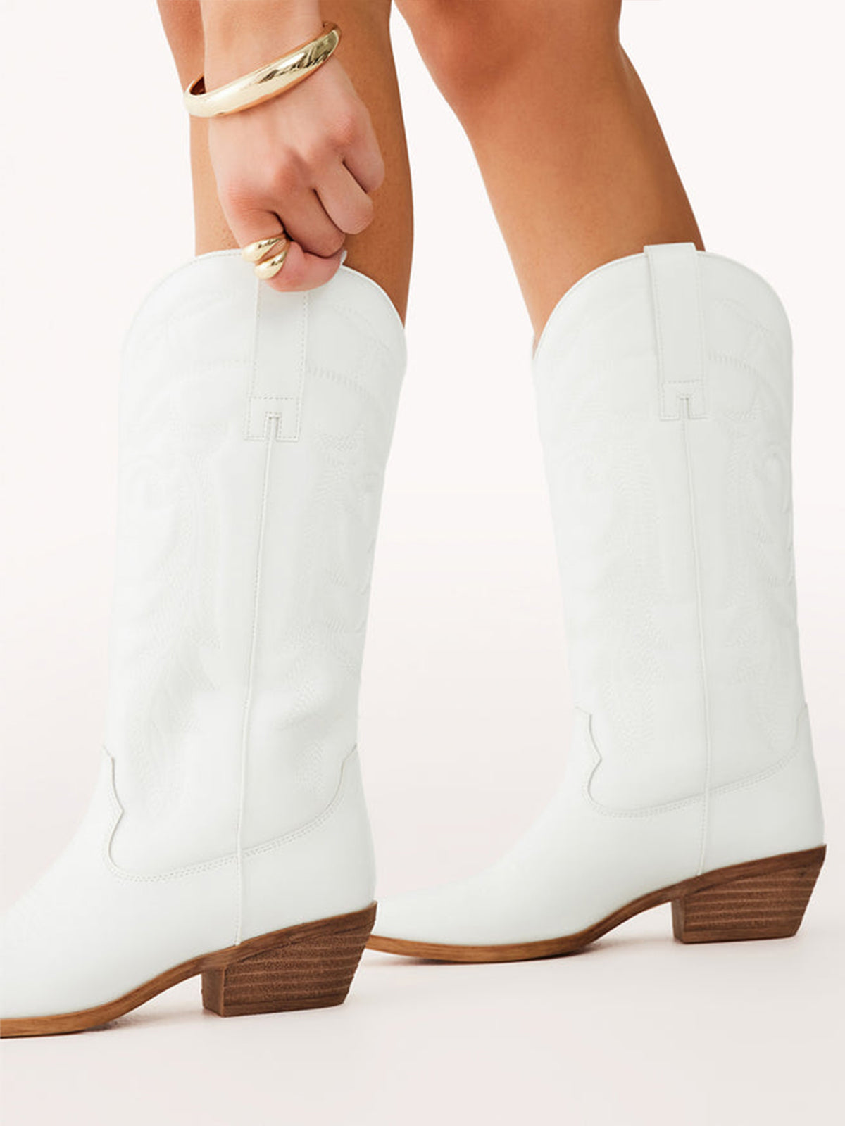 White Pointed-Toe Embroidery Western Mid Calf Cowgirl Boots