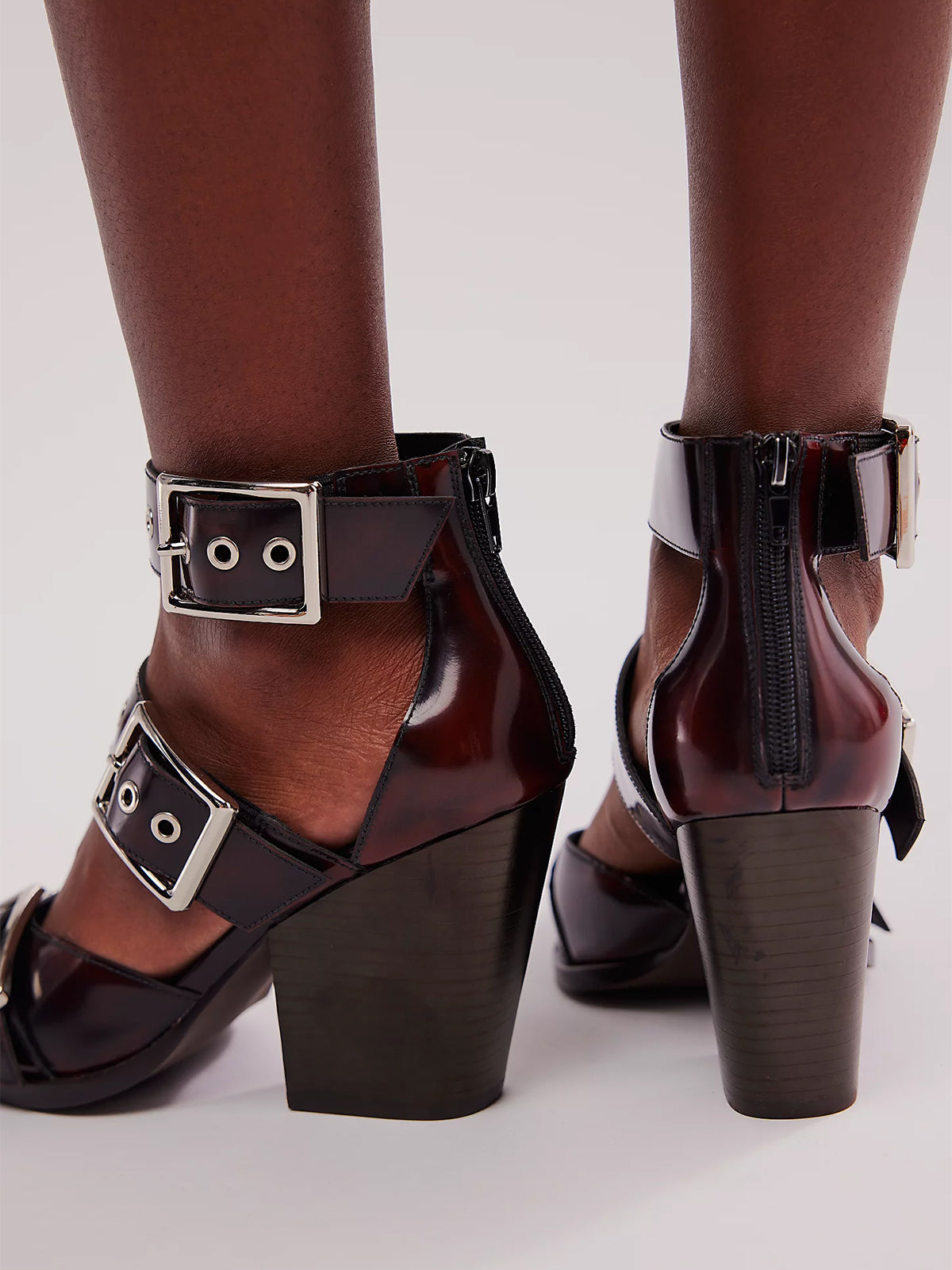 Pointed-Toe Three Buckled Straps Back Zip Chunky High Heels - Wine Red