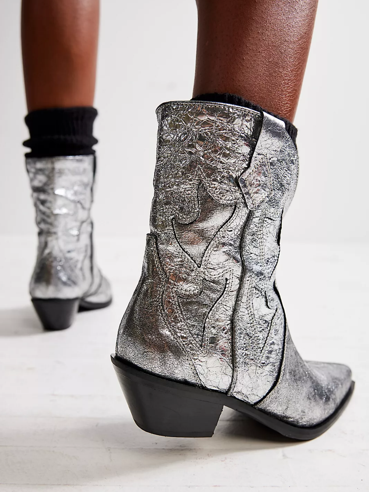 Metallic Silver Crinkle Stitch Inlay Pointy Cowgirl Ankle Booties