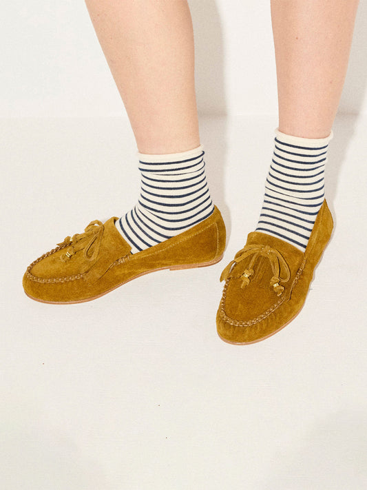 Caramel Cow Suede Round-Toe Front Bow And Fringe Flats