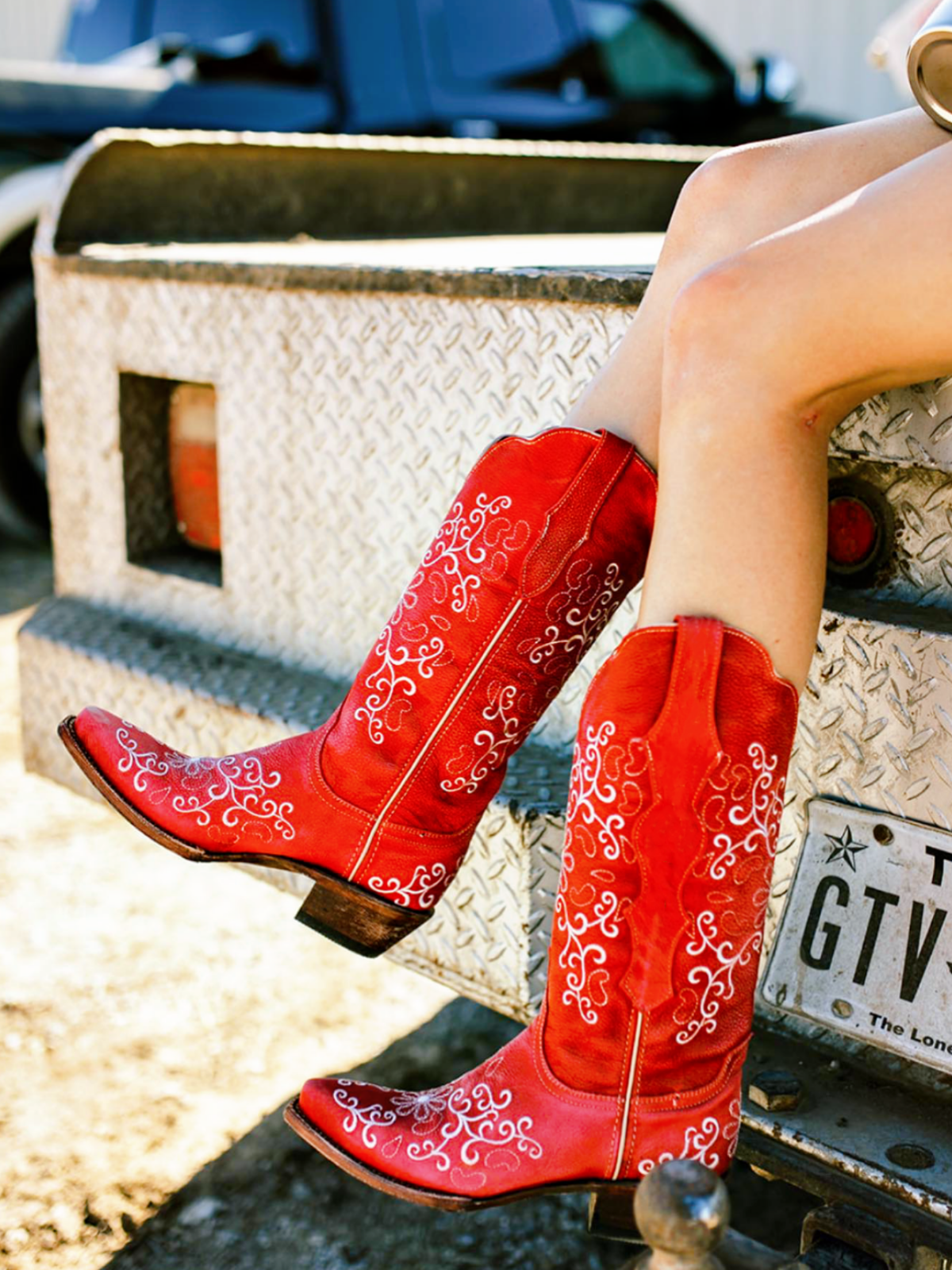 Red Filigree Floral Embroidery Snip-Toe Wide Mid Calf Western Boots Cowgirl Tall Boots