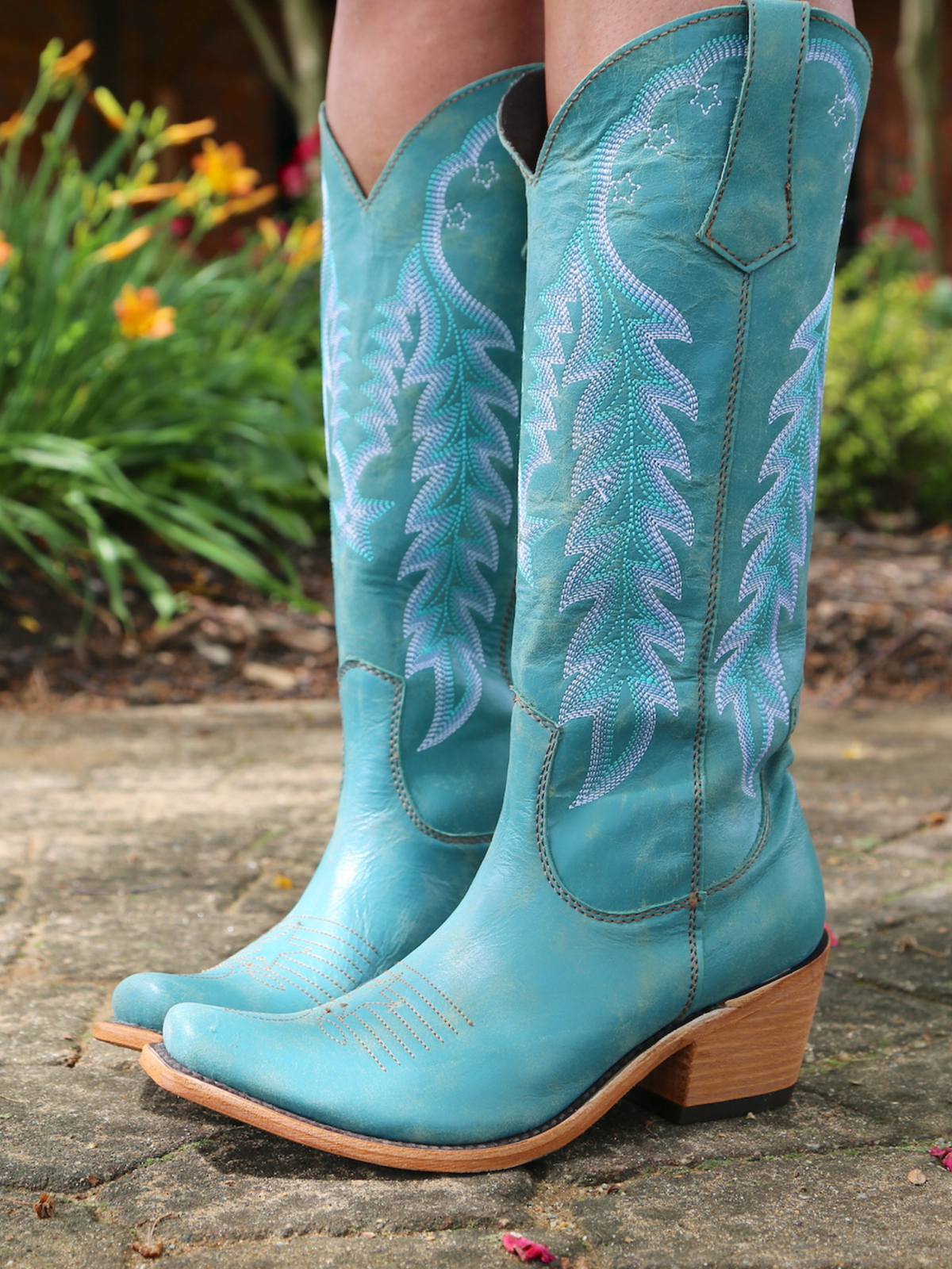 Star And Feather Embroidery Snip-Toe Wide Calf Tall Knee High Cowgirl Boots - Turquoise