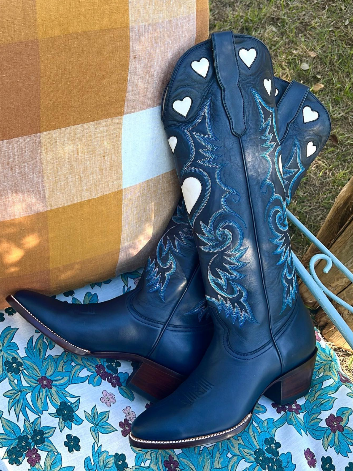 Ivory Heart Inlay Embroidery Almond-Toe Tall Wide Mid Calf Cowgirl Boots - Navy Blue