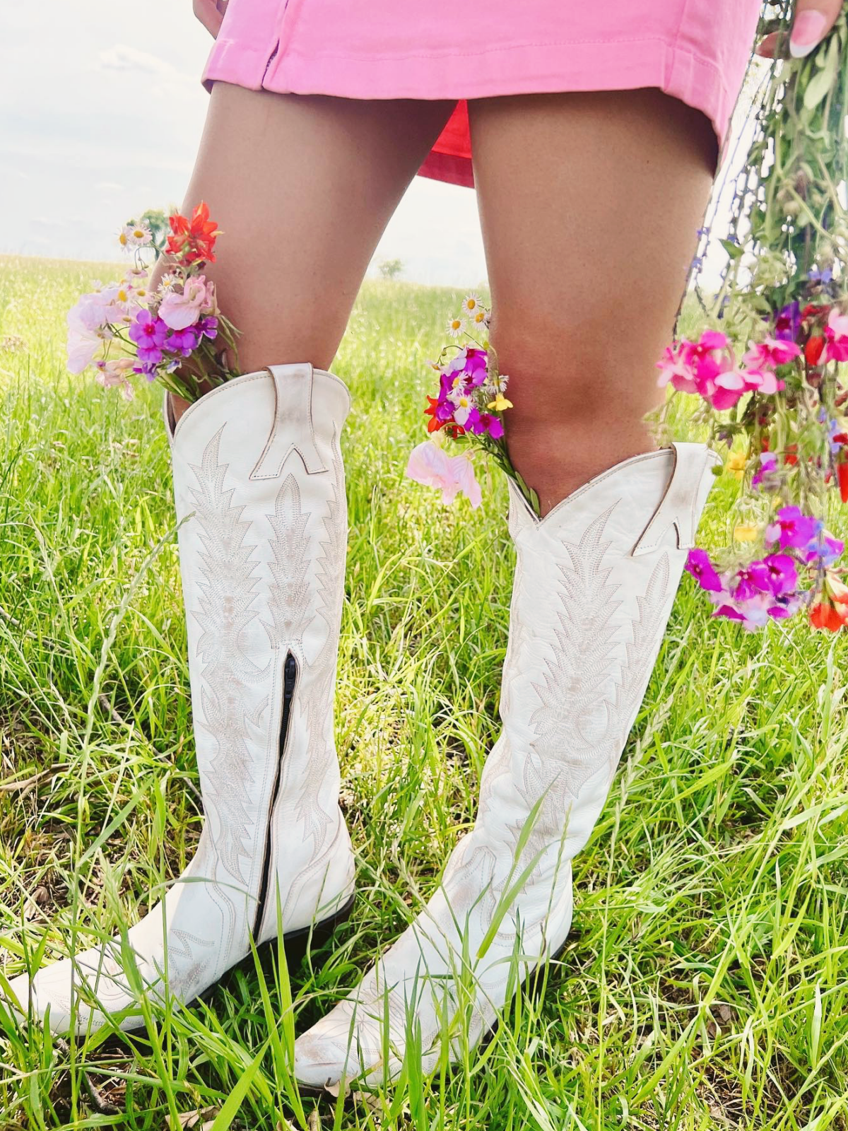 Distressed White Embroidery Snip-Toe Half-Zip Western Boots Knee High Tall Boots