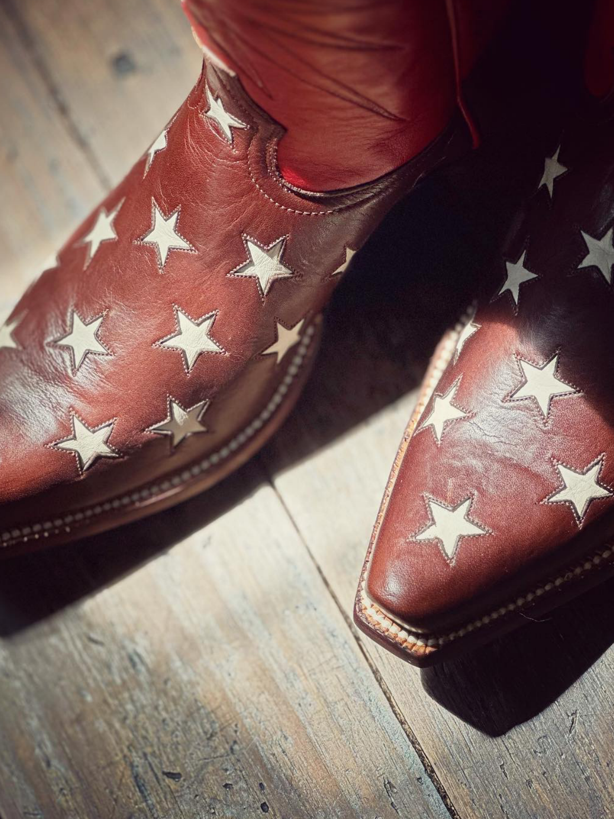 Contrast Tri-Color Star Inlay Embroidery Snip-Toe Wide Mid Calf Tall Cowgirl Boots